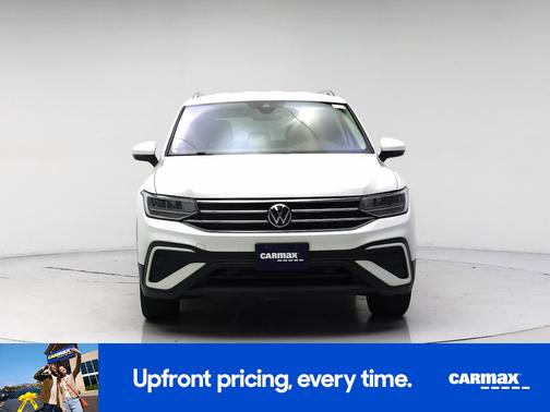 White 2022 Volkswagen Tiguan SE