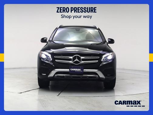 Black 2019 Mercedes-Benz GLC 300