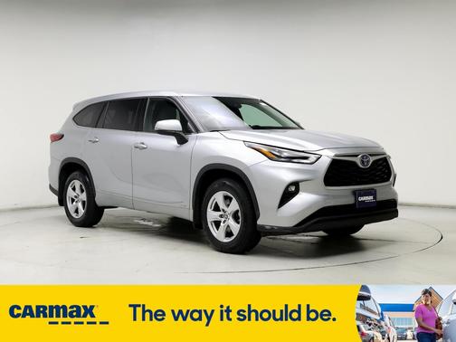 2022 Toyota Highlander Hybrid LE