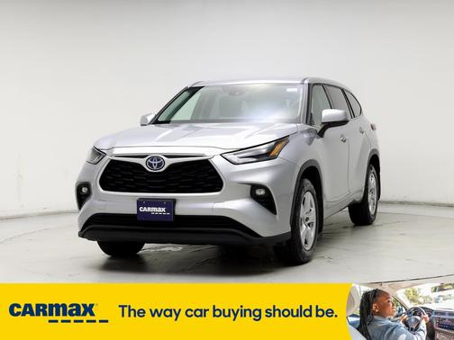 2022 Toyota Highlander Hybrid LE