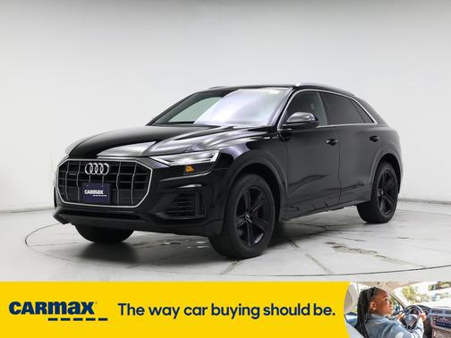 2019 Audi Q8 Premium