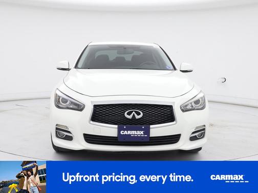 White 2017 INFINITI Q50