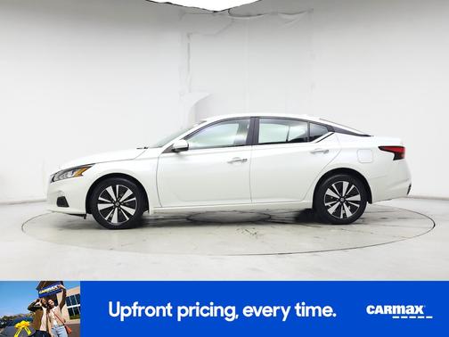 2022 Nissan Altima SV