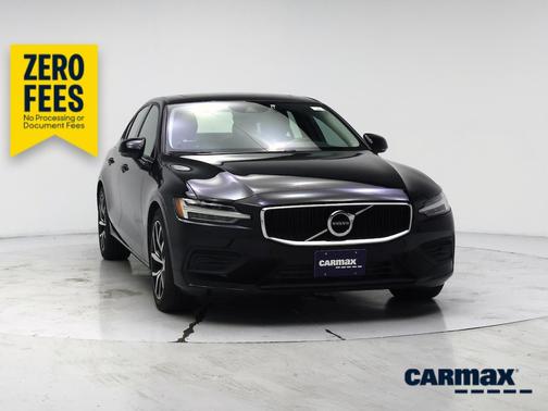 Black 2020 Volvo S60 T5 Momentum