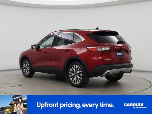 2020 Ford Escape Titanium