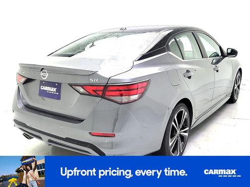 Gray 2022 Nissan Sentra SR