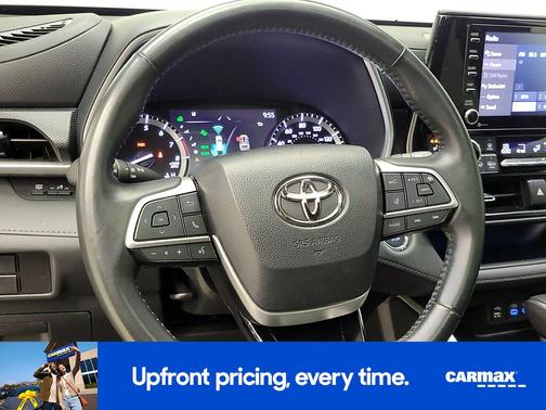 2022 Toyota Highlander XSE