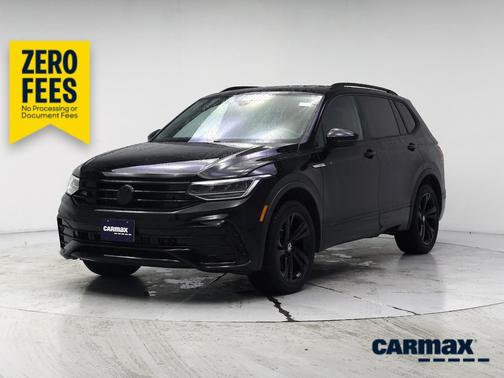 Black 2023 Volkswagen Tiguan SE R-Line Black