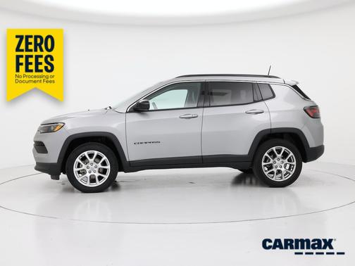 Silver 2022 Jeep Compass Latitude Lux