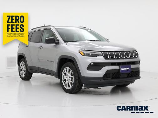 Silver 2022 Jeep Compass Latitude Lux