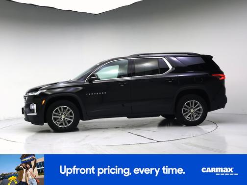 Black 2022 Chevrolet Traverse LT Cloth