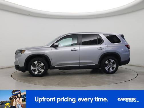 Silver 2023 Honda Pilot EX-L