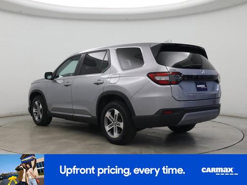 Silver 2023 Honda Pilot EX-L