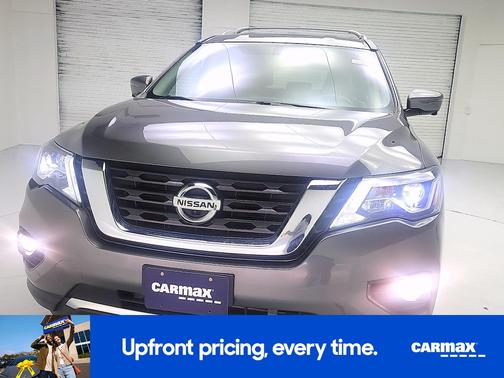 Gray 2020 Nissan Pathfinder SL