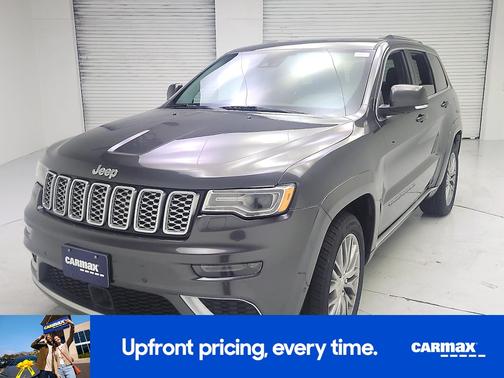 Gray 2017 Jeep Grand Cherokee Summit