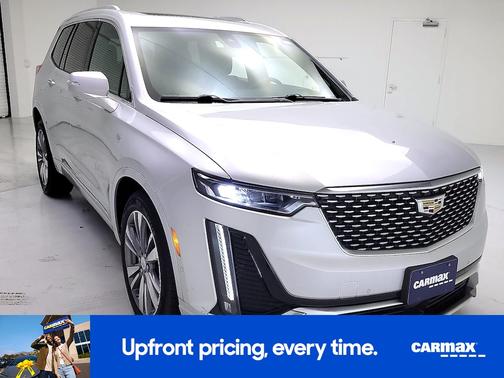 Silver 2020 Cadillac XT6 Premium Luxury