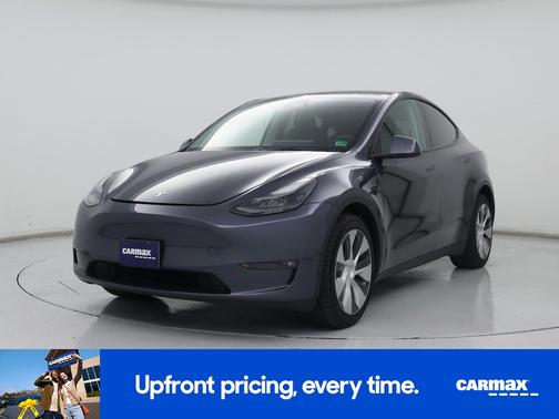 Gray 2023 Tesla Model Y Long Range