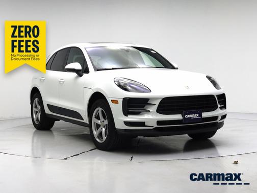 White 2021 Porsche Macan
