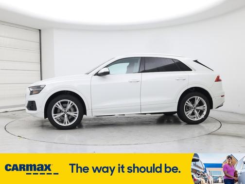 2023 Audi Q8 Premium