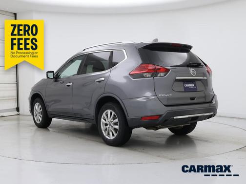 Gray 2017 Nissan Rogue SV