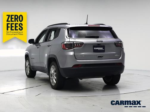 Silver 2022 Jeep Compass Latitude Lux