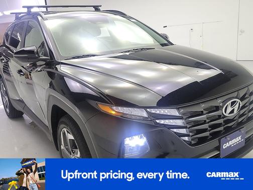 Black 2023 Hyundai TUCSON SEL