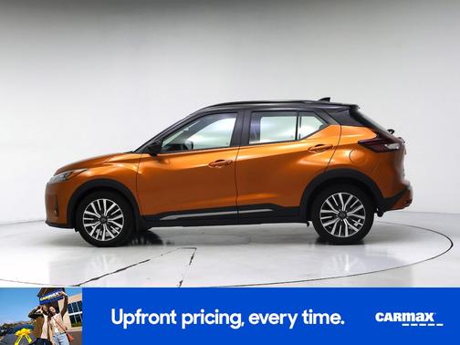 Orange 2023 Nissan Kicks SR