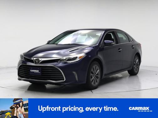 Blue 2018 Toyota Avalon XLE