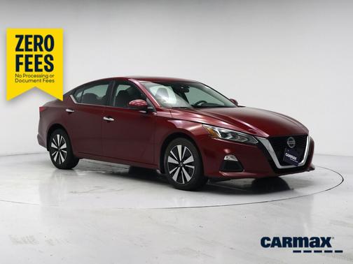 Red 2021 Nissan Altima SV