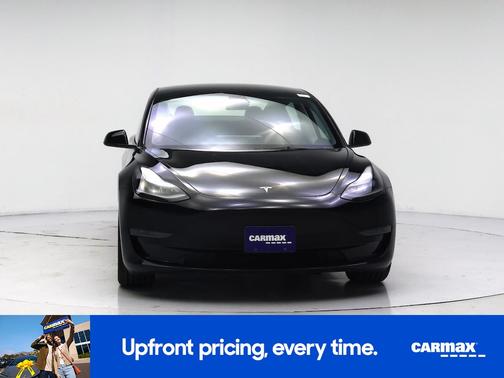 Black 2023 Tesla Model 3