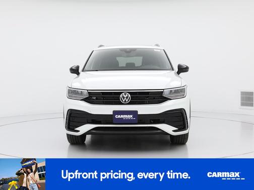 White 2022 Volkswagen Tiguan SE