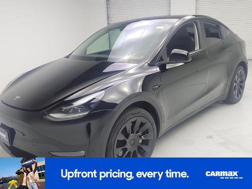 Black 2023 Tesla Model Y Long Range