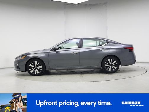 2022 Nissan Altima SV