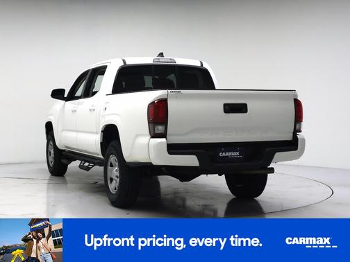 White 2022 Toyota Tacoma SR