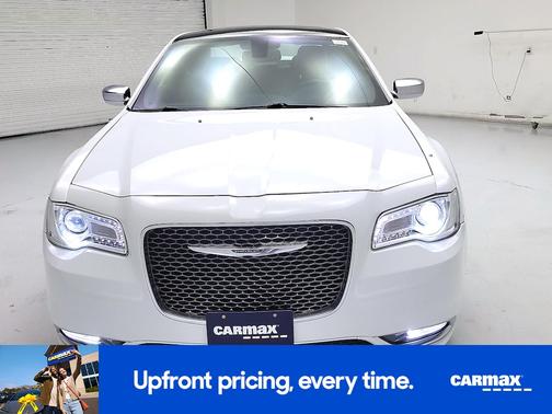 White 2017 Chrysler 300 C Platinum