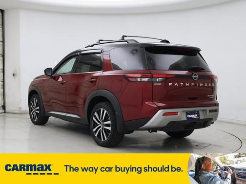 2023 Nissan Pathfinder Platinum