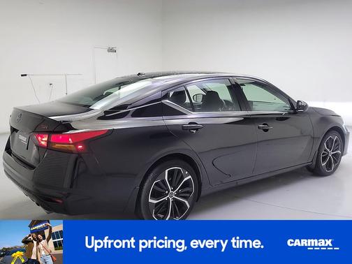 2024 Nissan Altima SR