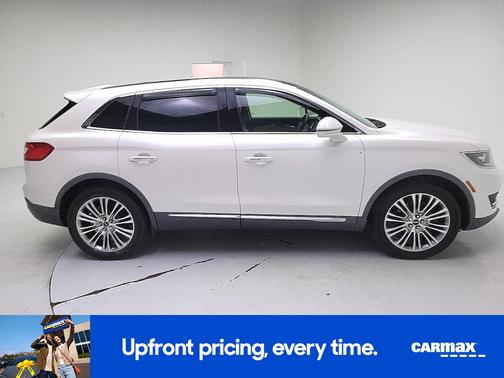 White 2017 Lincoln MKX Reserve