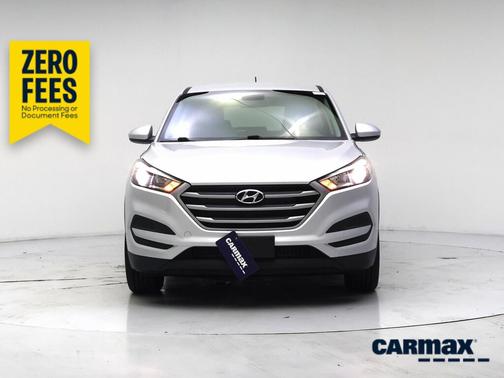 Silver 2018 Hyundai TUCSON SE