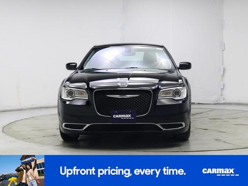 2023 Chrysler 300 Touring