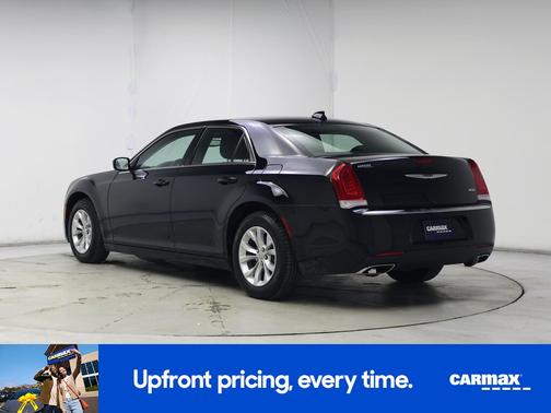 2023 Chrysler 300 Touring