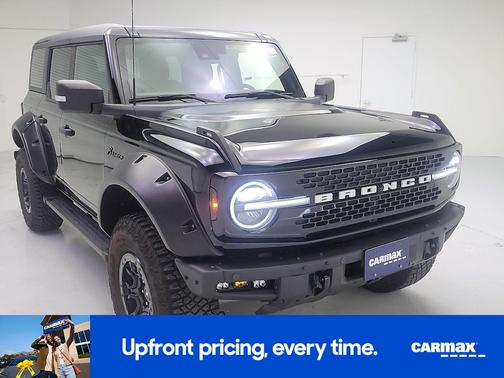 Black 2023 Ford Bronco Wildtrak