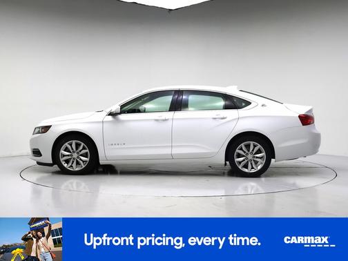 White 2017 Chevrolet Impala LT