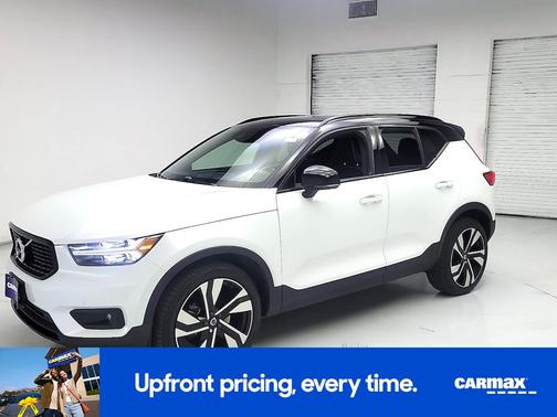 2021 Volvo XC40 T5 R-Design