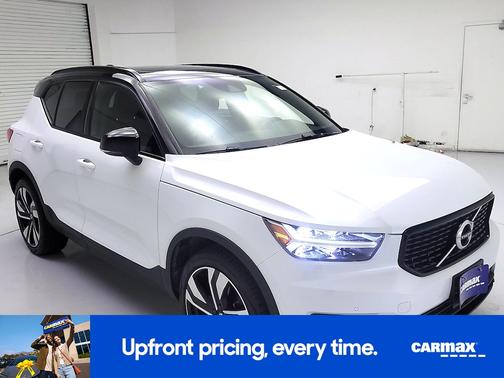 2021 Volvo XC40 T5 R-Design