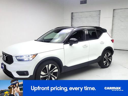 2021 Volvo XC40 T5 R-Design