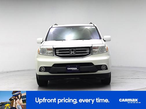 White 2014 Honda Pilot Touring
