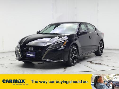 2023 Nissan Altima SR