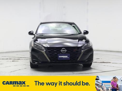2023 Nissan Altima SR