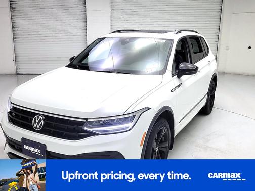 2024 Volkswagen Tiguan SE R-Line Black